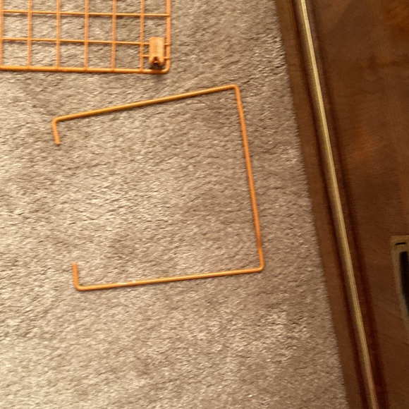 Shelf/Locker Expander - Picture 5 of 5